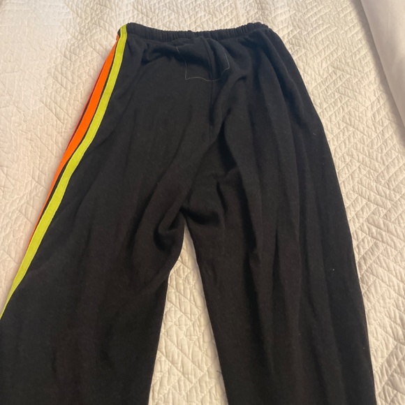 Sweatpants - Picture 5 of 5